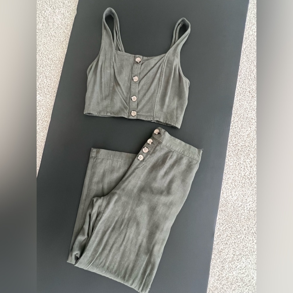 Aeropostal Green crop top and wide leg pants set #set